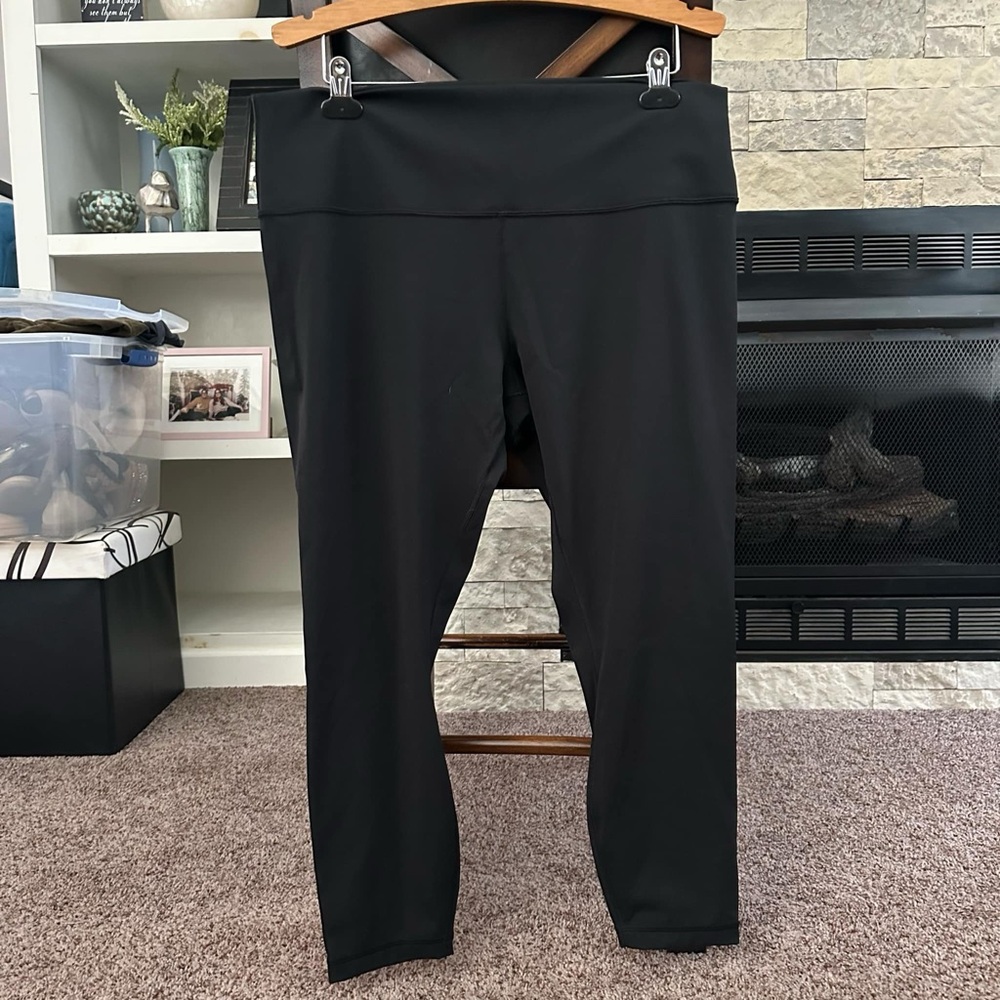 Lululemon Leggings ( 2 pairs )